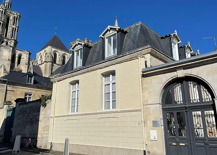 Les Hotes D'Eloise Laon