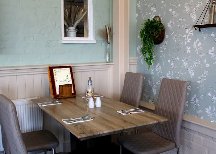 Calne Hotels