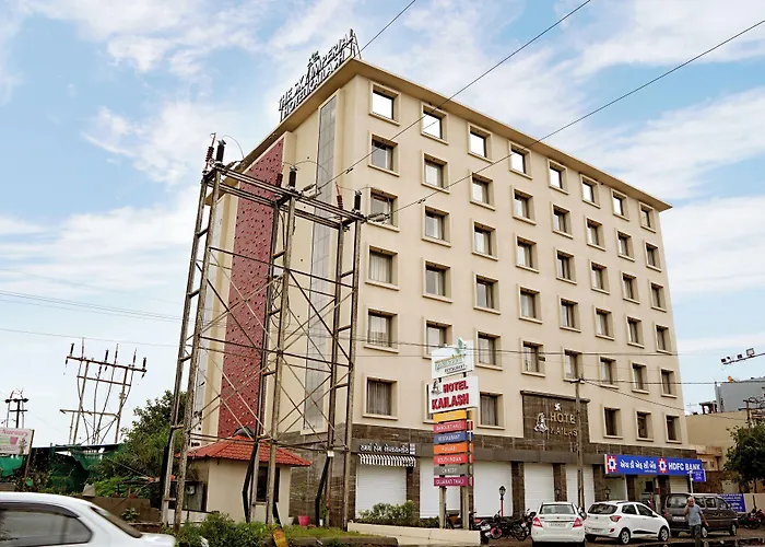 The Sky Imperial Hotel Kailash