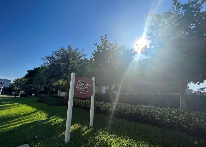 Gulfstream Manor Hotel Delray Beach