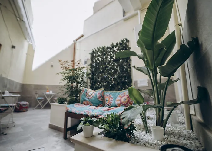 Dimora Fantasia Charme B&B Bari