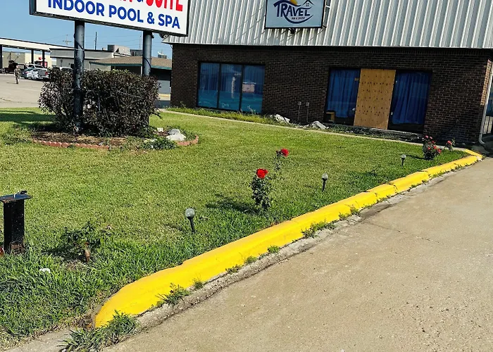 Travel Inn & Suites Emporia