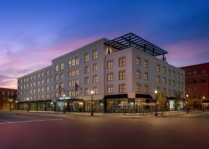The Bradley Hotel Fort Wayne