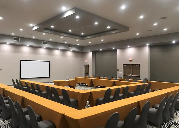 Wyndham Garden College Station