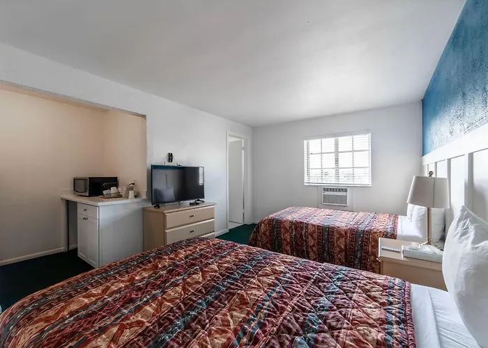 Captain'S Table Hotel By Everglades Adventures