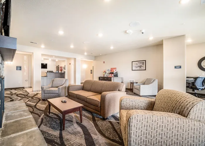 Newport Hotels