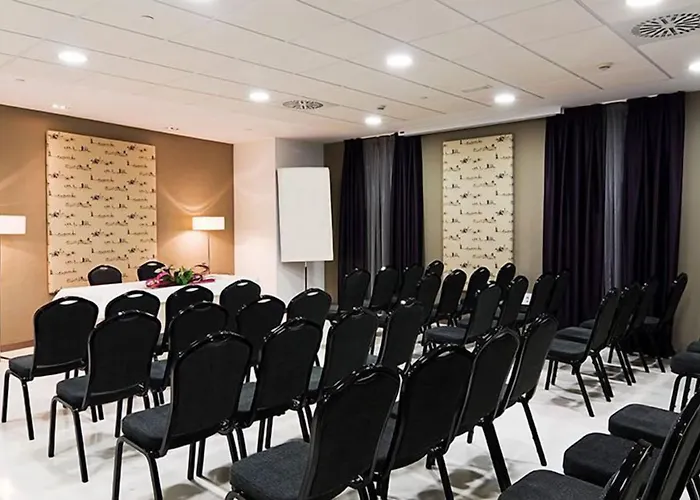 Hoteles en Mairena del Aljarafe