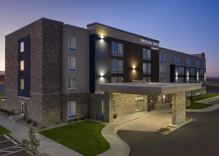 Hotels in Windsor