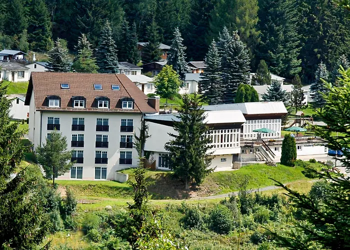 Waldhotel-Feldbachtal