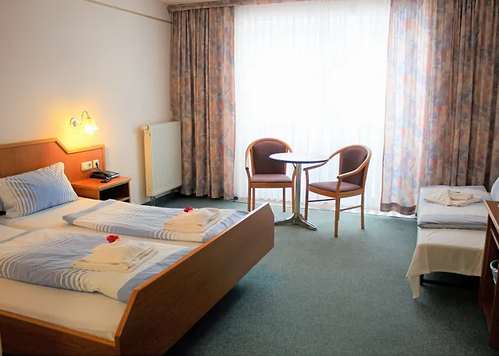 Waldhotel-Feldbachtal Neuhaus am Rennweg