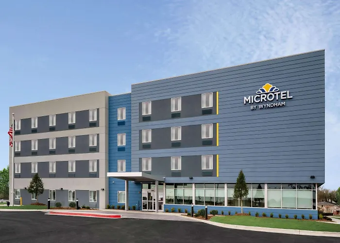 Microtel Inn & Suites By Wyndham Hot Springs