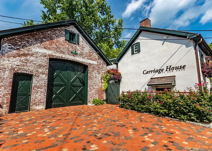 Carriage House New Hope Hotel