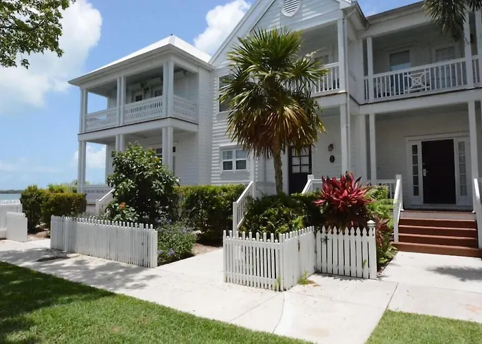 Indigo Reef Resort Villas & Marina By Keyscaribbean Marathon