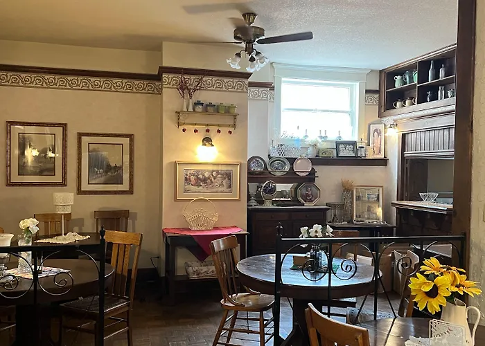 Bisbee Hotels