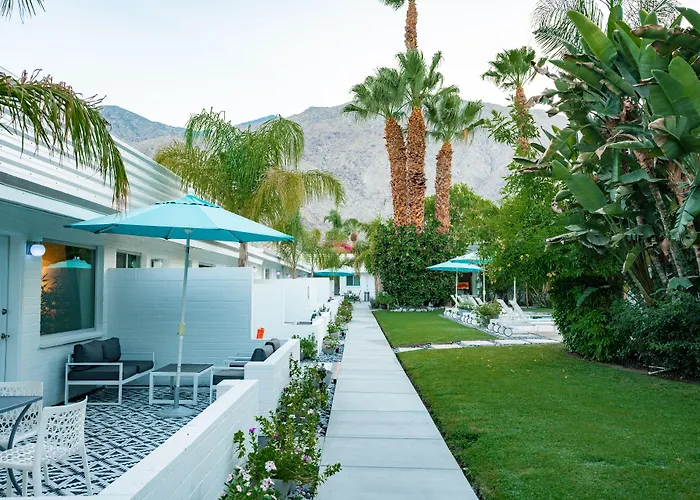 Bellevue Oasis - Adults Only