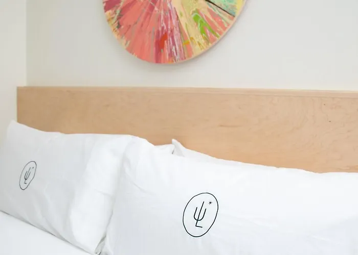 Les Cactus Hotel Palm Springs