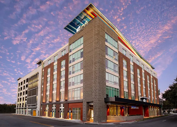 Aloft By Marriott Savannah Downtown Historic District