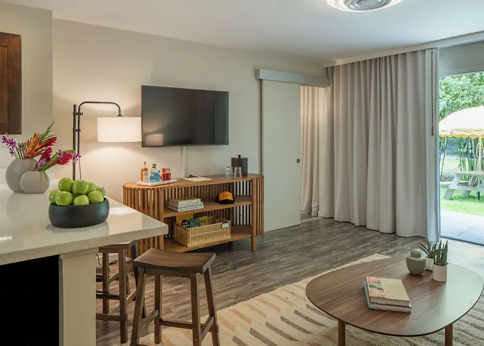 Kailua-Kona Hotels
