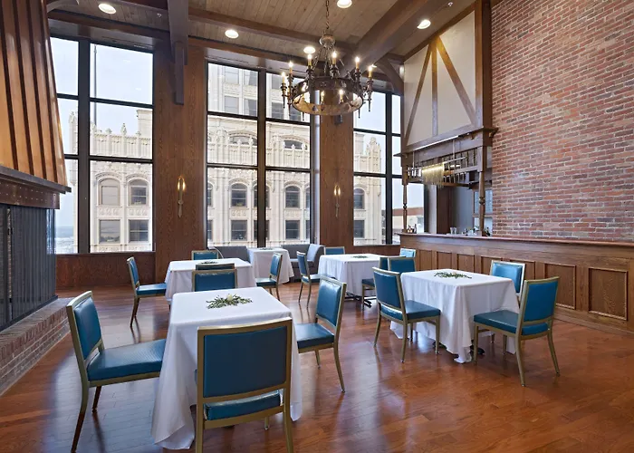 Hyatt Place Tulsa/Downtown