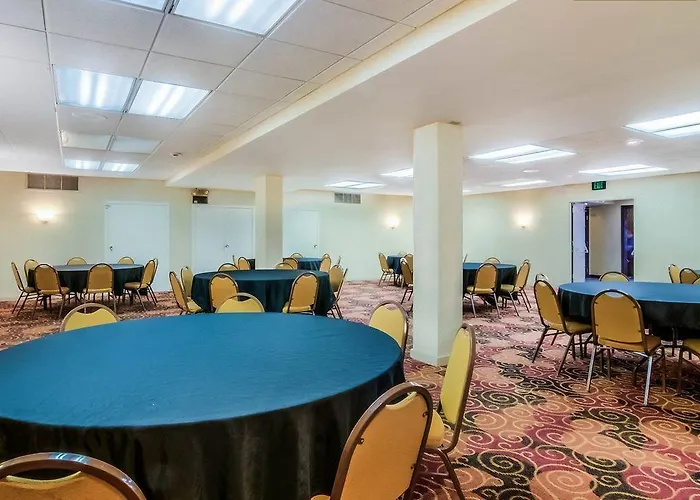 Econo Lodge - South Bend