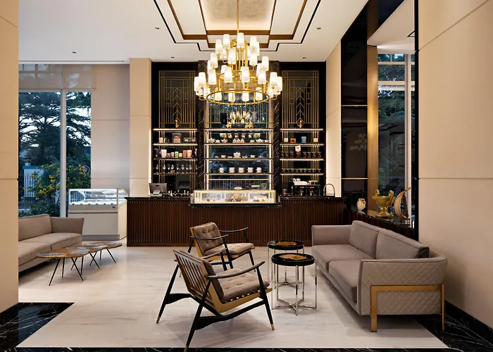 The Grand Mansion Menteng