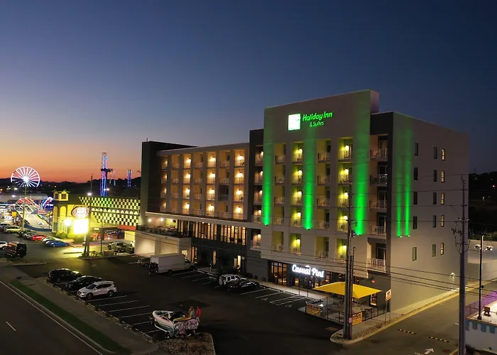 Holiday Inn & Suites Pigeon Forge Convention Center By Ihg