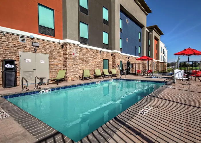 Hampton Inn Fresno Airport