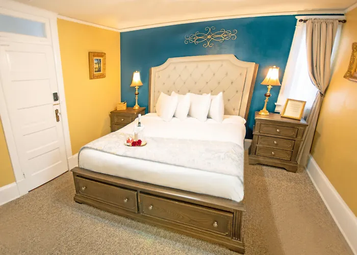 Inn On Charlotte Boutique Hotel St. Augustine