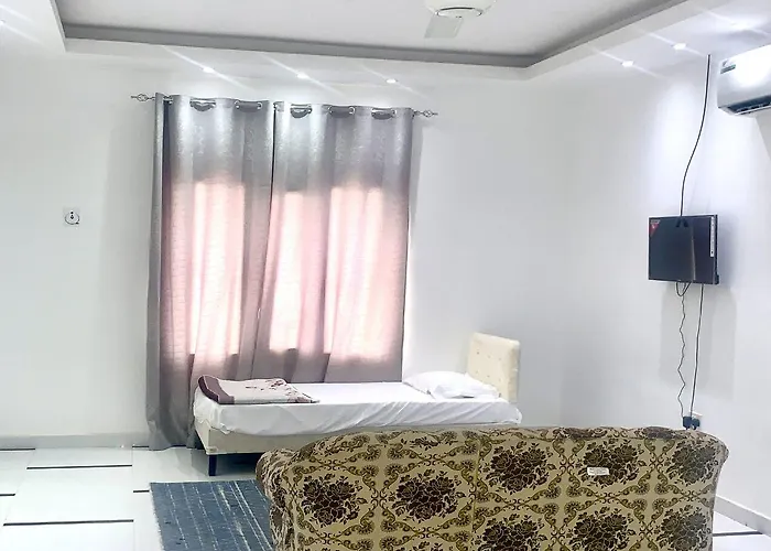 Oyo 157 Dream Barka Hotel