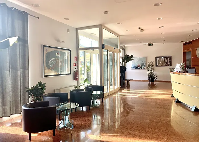 Hotel Riverside