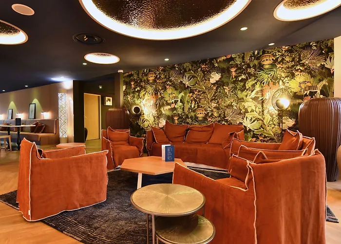 Reze Hotels