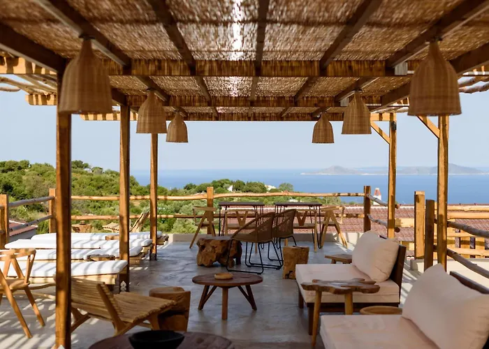 Alonnisos Town Hotels