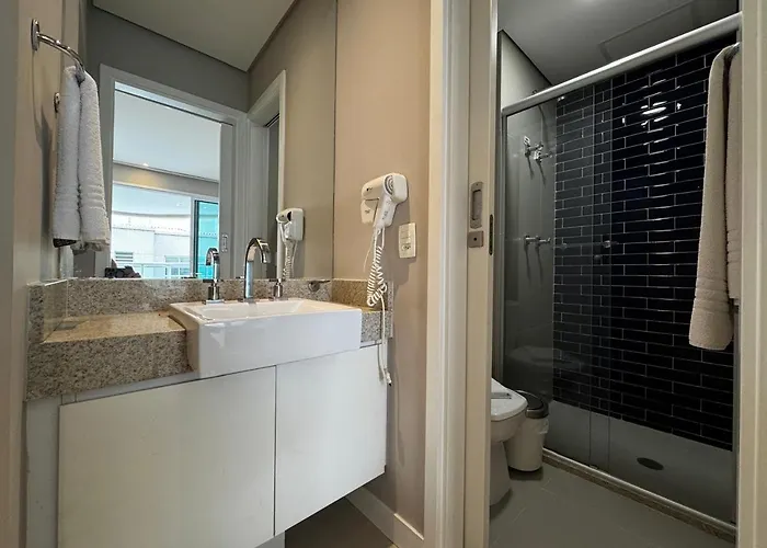 Unique Residence Apartamento Executivo Proximo A Praia