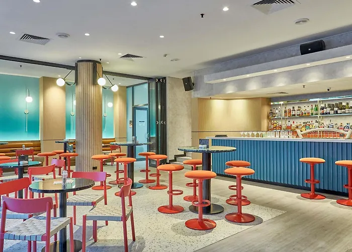Ibis Perth