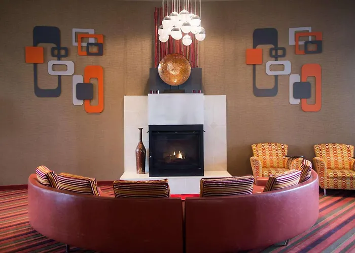 Radisson Hotel Duluth-Harborview