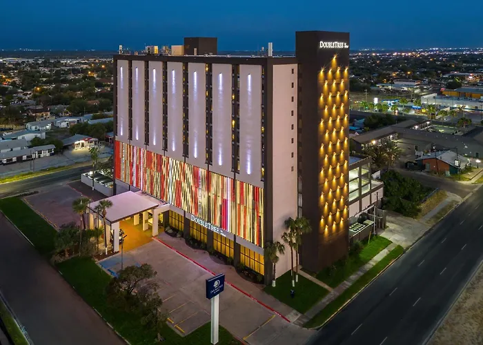Doubletree By Hilton Laredo Hotel