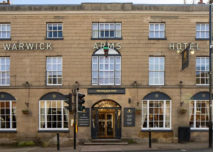 Warwick (Warwickshire) City Center Hotels