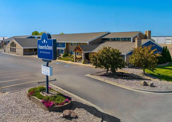 Roseau Hotels