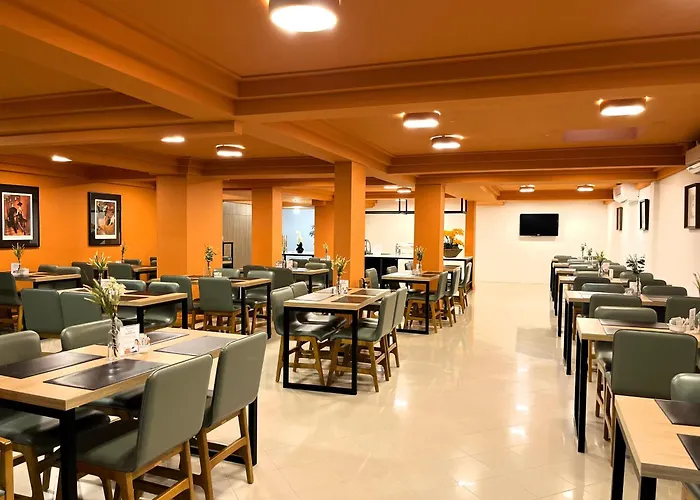 Le Village Flats E Hotel