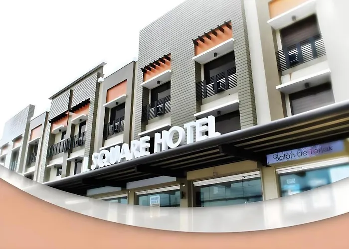 L Square Hotel
