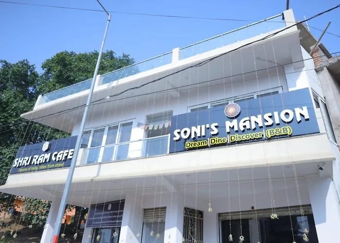 Soni'S Mansion-100M From Khajuraho Temples
