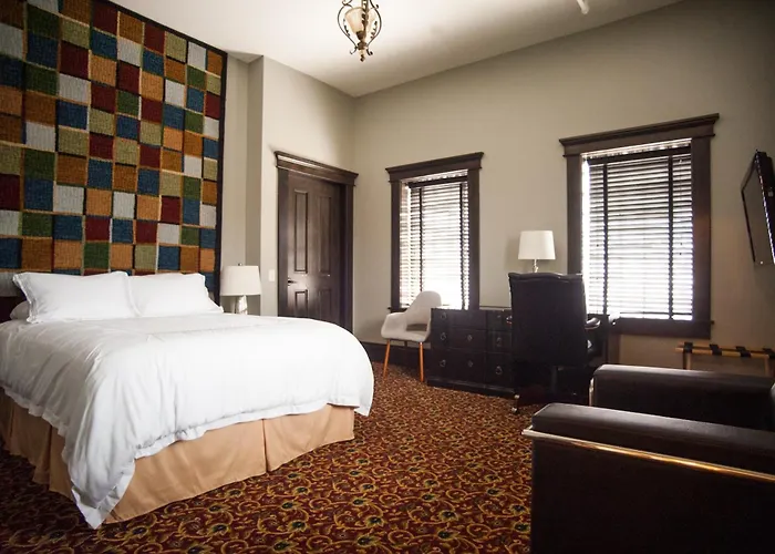 Marietta City Center Hotels