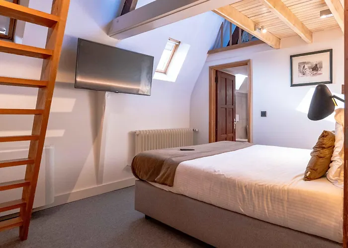 Hotel Monasterium PoortAckere