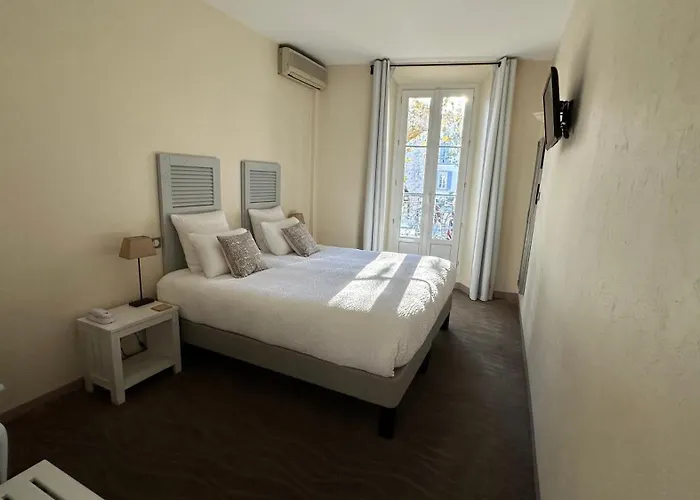 Trets Hotels