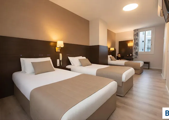 Hôtel Croix des Bretons - Lourdes Pyrénées