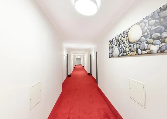 Hotel Alarun Munich By Mayburgh Unterschleißheim