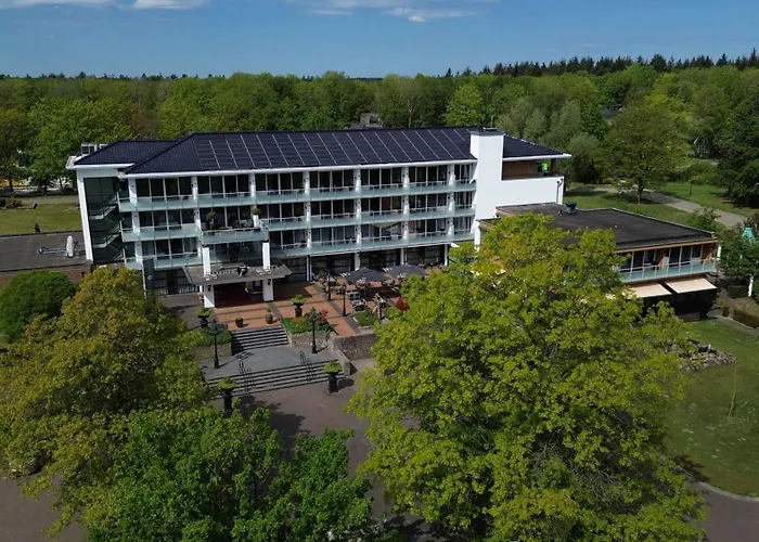 Fletcher Familiehotel De Hunzebergen Exloo