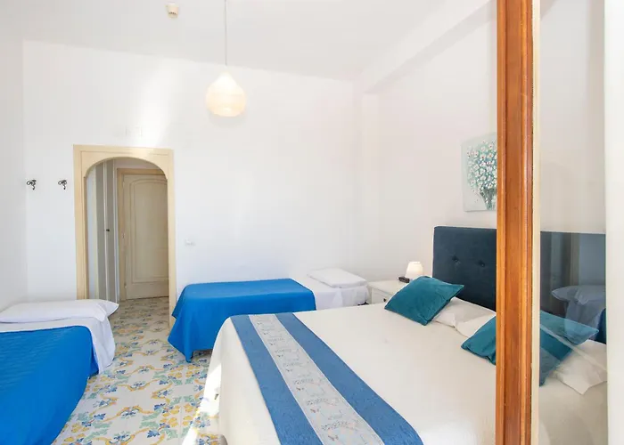 Hotels in Praiano