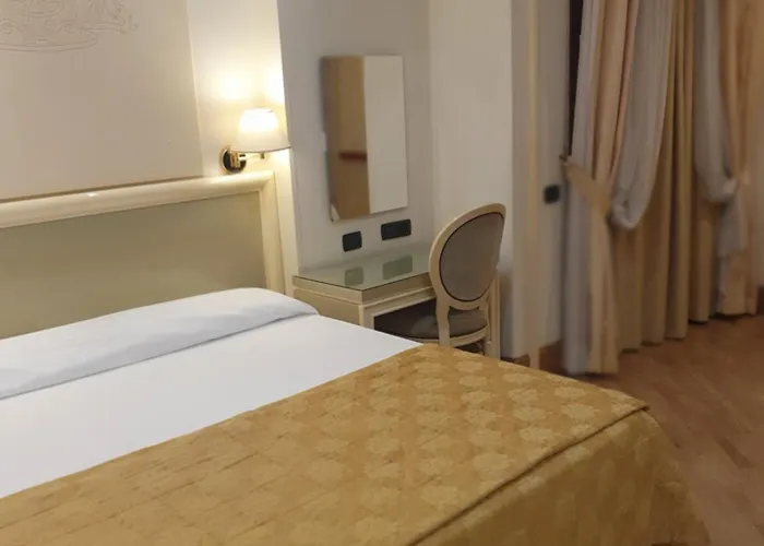 Lh Hotel Domus Caesari Marino