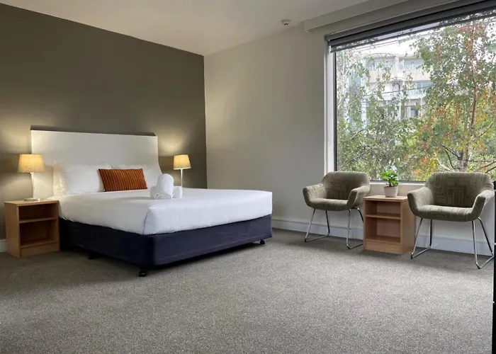 Cosmopolitan Hotel And Apartments